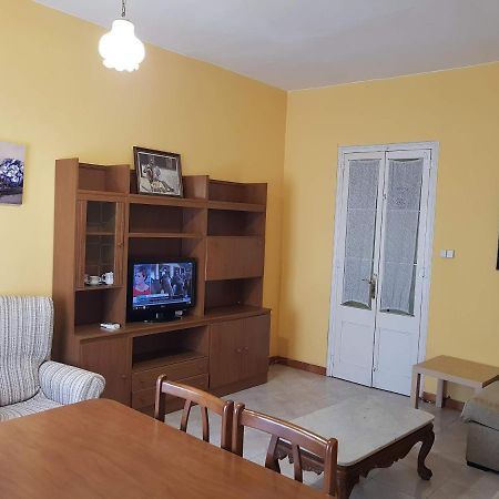 Piso Romantico Y Espacioso Tremp Esterno foto