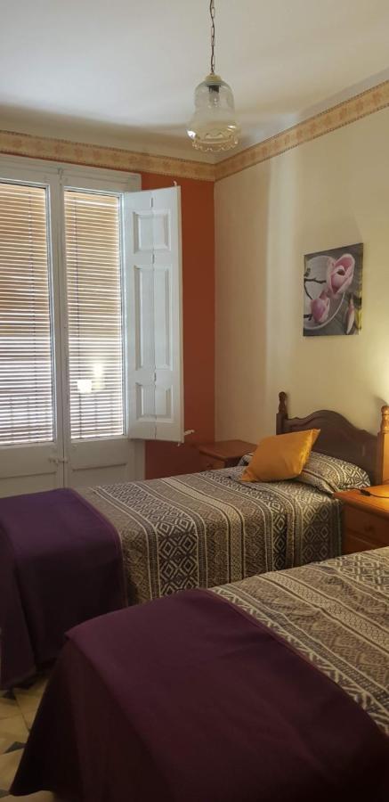 Piso Romantico Y Espacioso Tremp Esterno foto